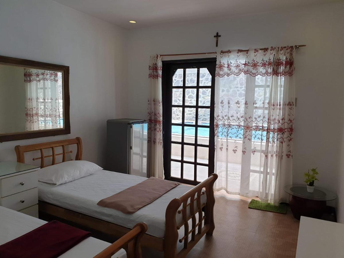 Raya Del Sol Dive Resort Mabini  Exterior photo